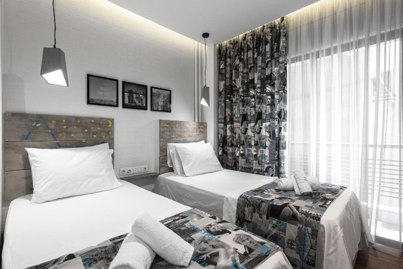 Elle, Thessaloniki, Greece