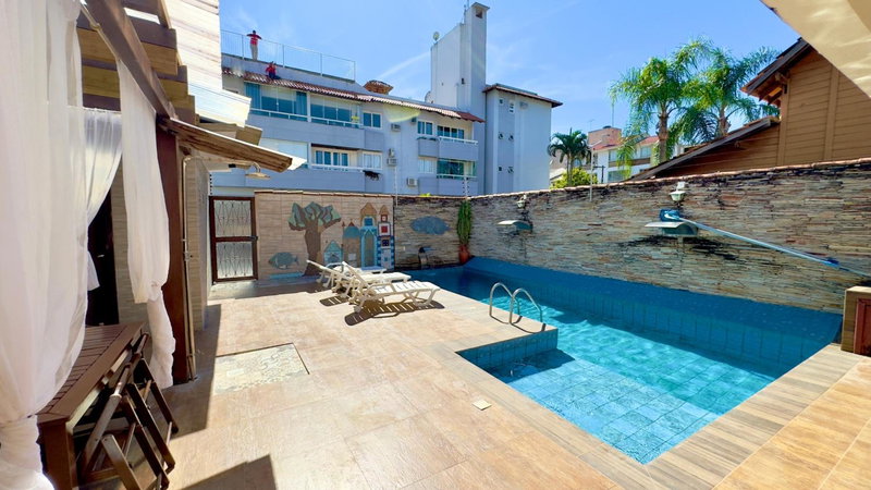 Hotel das Palmas, Florianópolis, Brazil