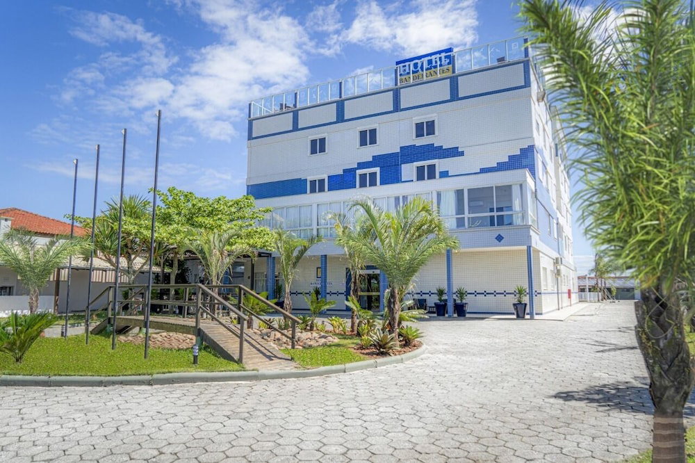 Hotel · Hotel Bandeirantes da Barra, Balneario Barra Do Sul