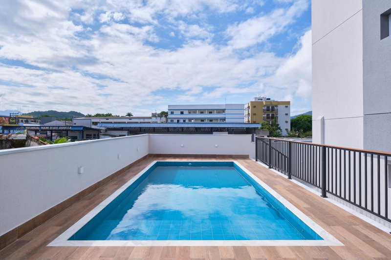 2 QUARTOS com Churrasqueira na Varanda, Piscina, Garagem interna, WiFi 500mbps, Ar Condicionado e Telas de Proteção, Ubatuba, Brazil