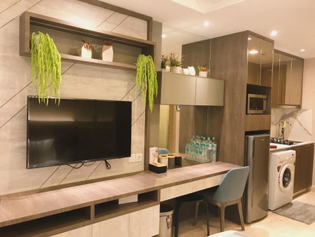 Gold Coast PIK Sea View Apartments by LongeSuites, Jakarta, Indonesia