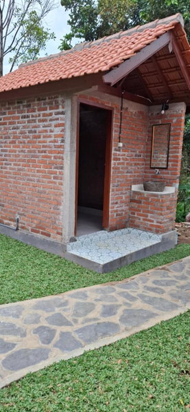 Uma Nirmala Aling-Aling, Singaraja, Indonesia