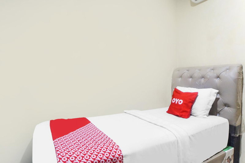 Hotel O Sky Residence Mawar, Sunggal, Indonesia