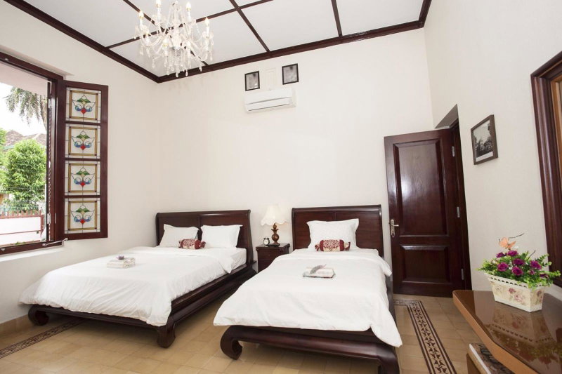 Huis Van Gustafine Floor 1, Malang, Indonesia