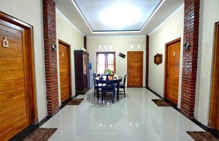 nDalem Eyang Dwijo, Yogyakarta, Indonesia