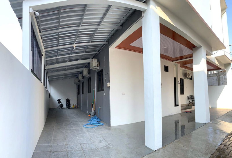 Kusuma Raya Guest House, Srondolwetan, Indonesia