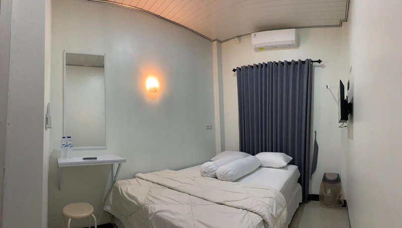 Kusuma Raya Guest House, Srondolwetan, Indonesia