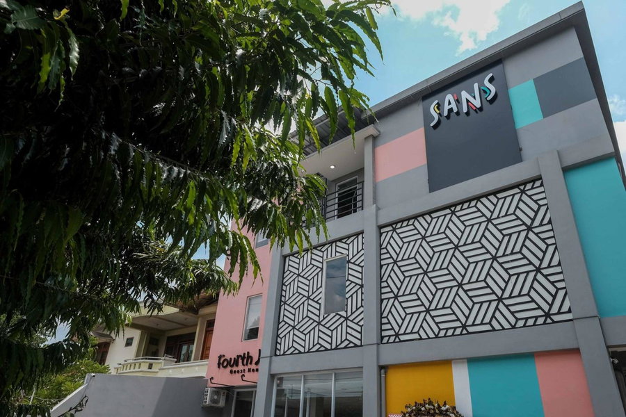 Sans Hotel Fourth Loft Solo, Solo, Indonesia