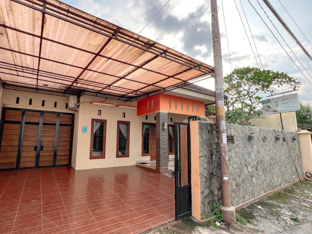 Hotel · Homestay Syariah Sawitsari Dekat Pakuwon Mall dan UGM by Simply Homy, Yogyakarta
