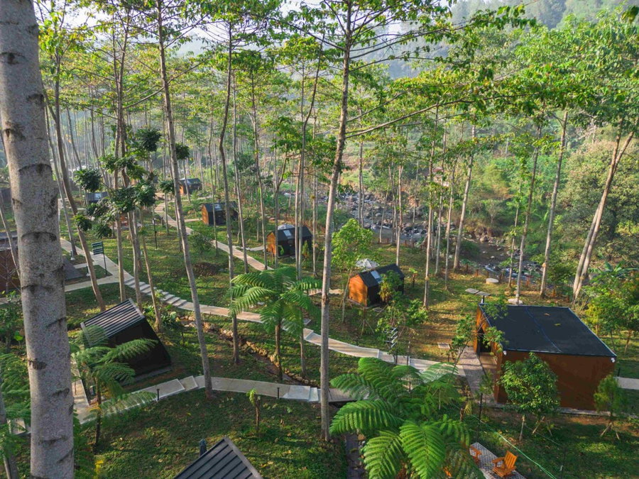 Bobocabin The Tavia, Puncak, Cipayung, Indonesia