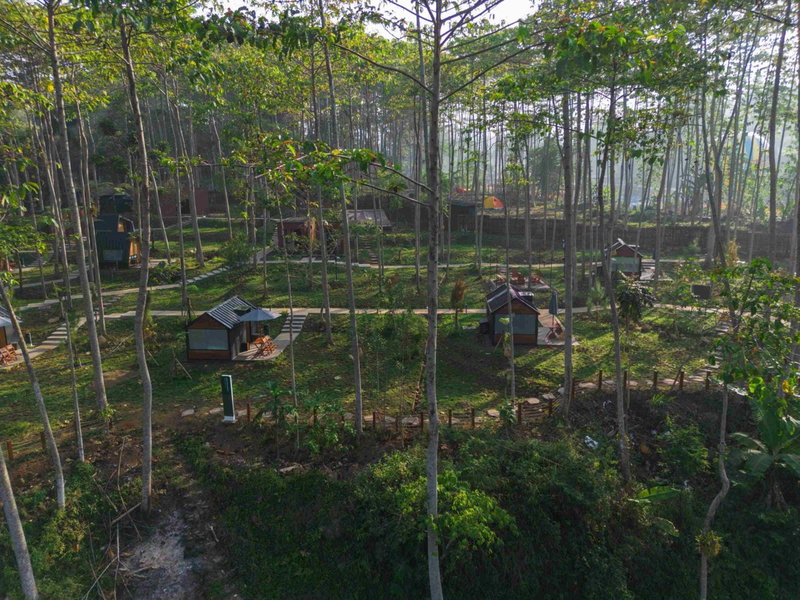 Bobocabin The Tavia, Puncak, Cipayung, Indonesia