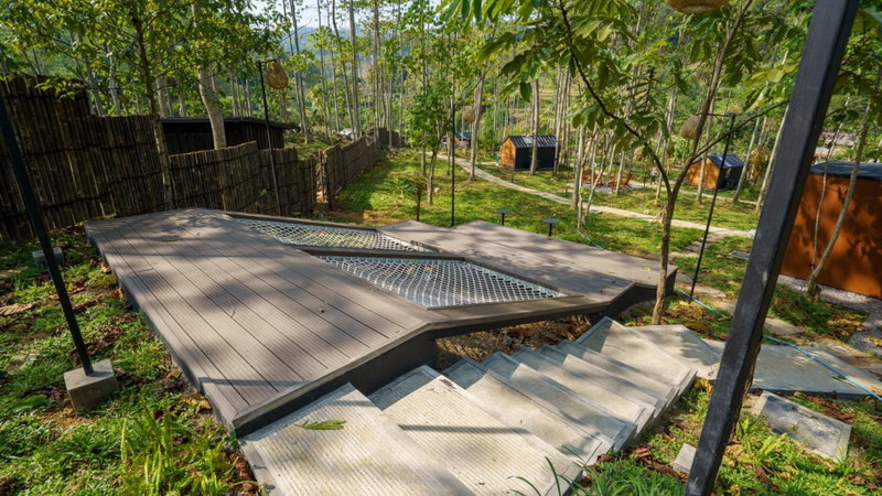 Bobocabin The Tavia, Puncak, Cipayung, Indonesia