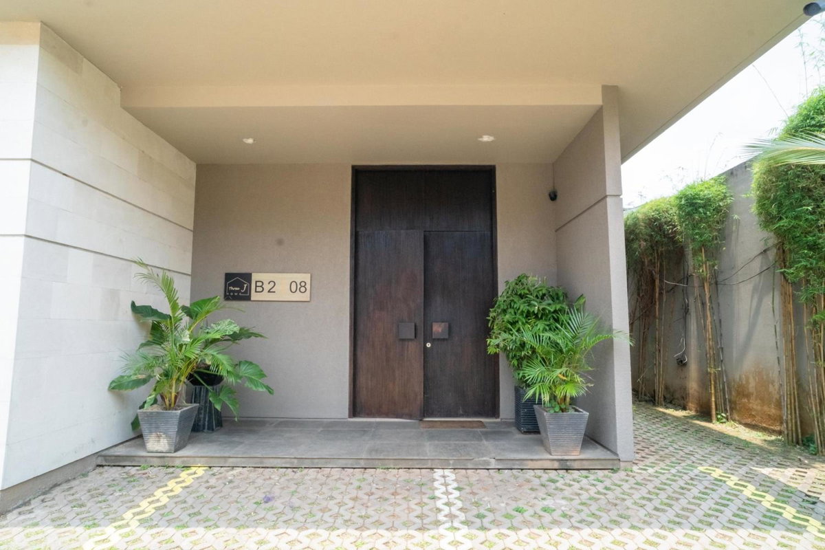 Hotel · 3J Home, Binong