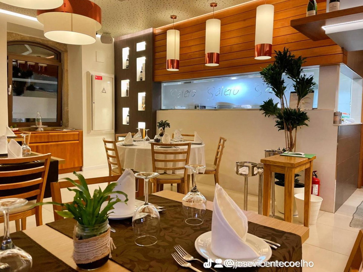 Hotel · Salero Guest House, Loures