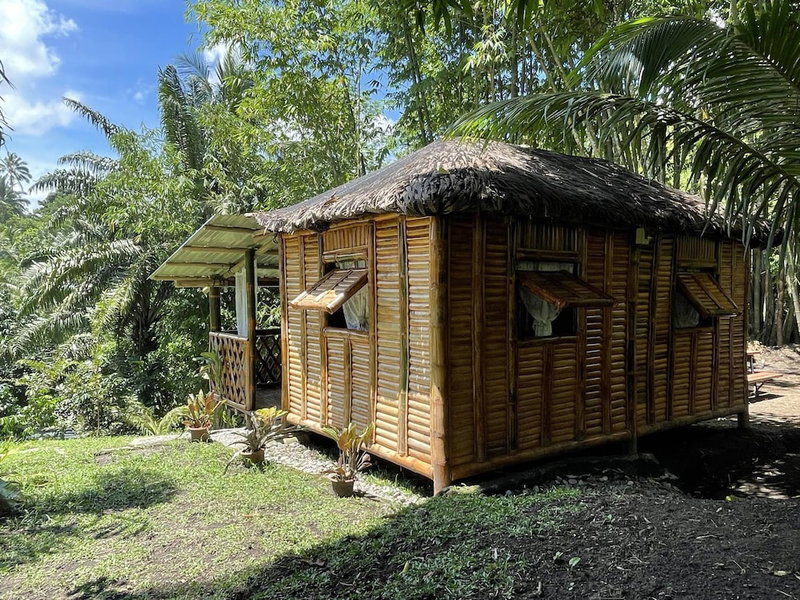The Twin Studio Cottages, Murcia, Philippines