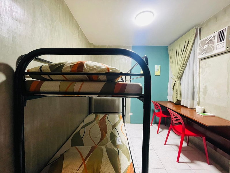 OYO 925 Rcee Place, Dalaguete, Philippines