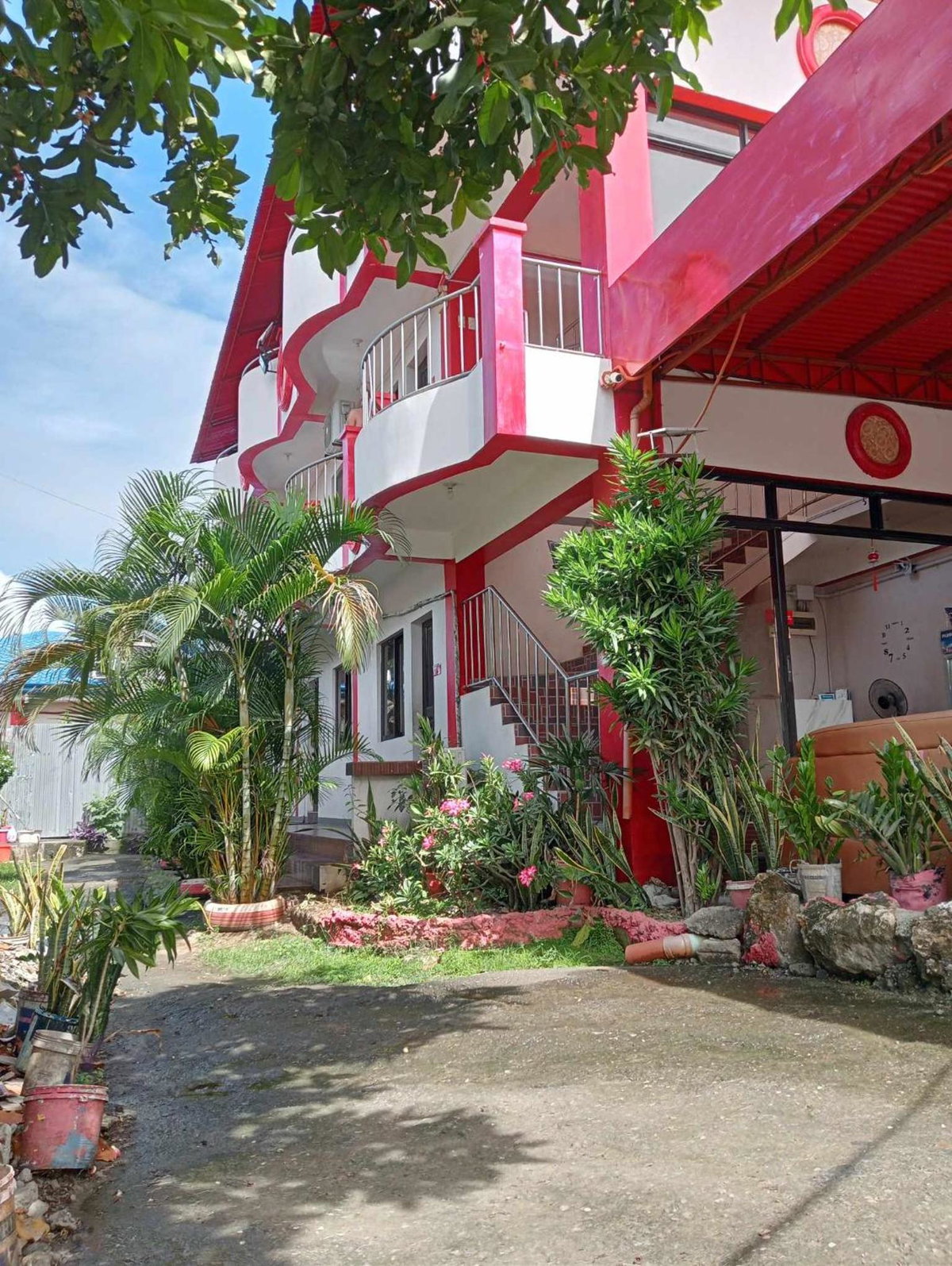 Hotel · A's Guest House, Buaya