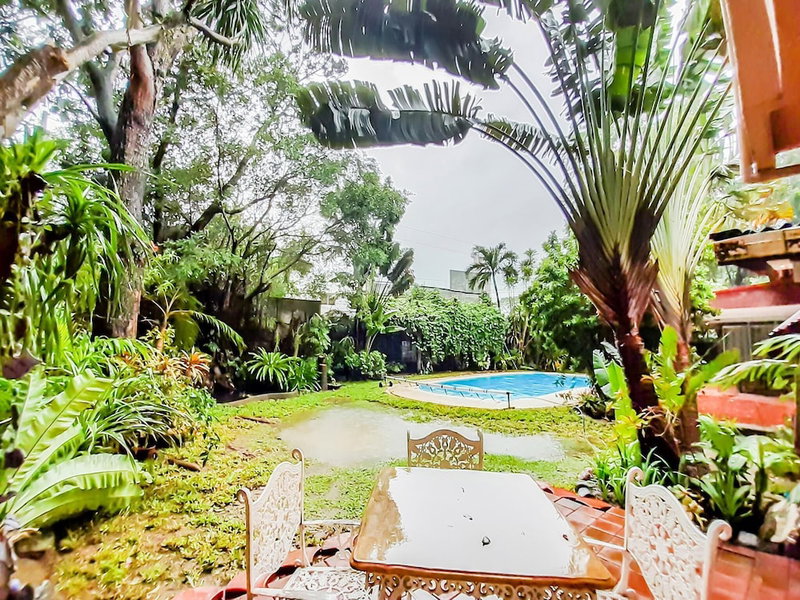 Chito's Hotel, Iloilo, Philippines