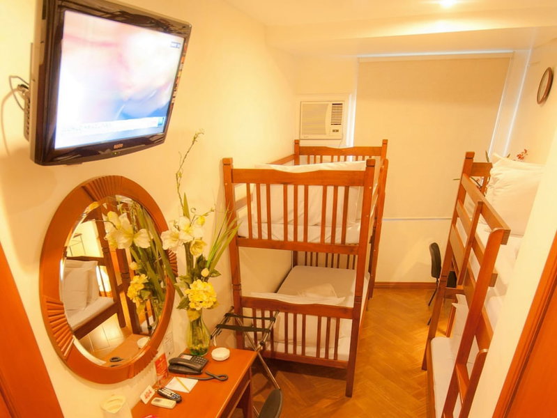 Collection O Avitel Hotel near Osmena Highway, PNR Pasay Station, Metro Manila, Makati, Philippines
