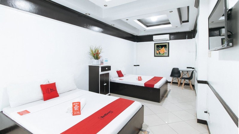 RedDoorz Plus at Villa Gloria Taguig, Manila, Philippines