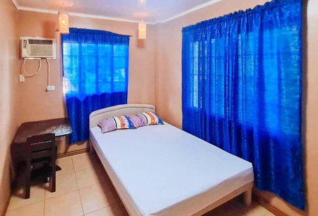 RedDoorz at DLittle Egg Hostel Pangasinan, Urdaneta, Philippines