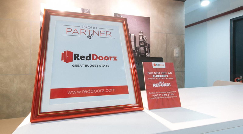 RedDoorz at Precious Dem Beach Resort Pagudpud, Aggao, Philippines