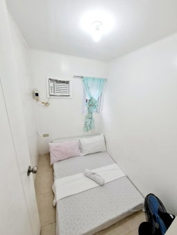 Calapan City Guest House Transient in a Subdivision near Malls L41, Calapan, Philippines