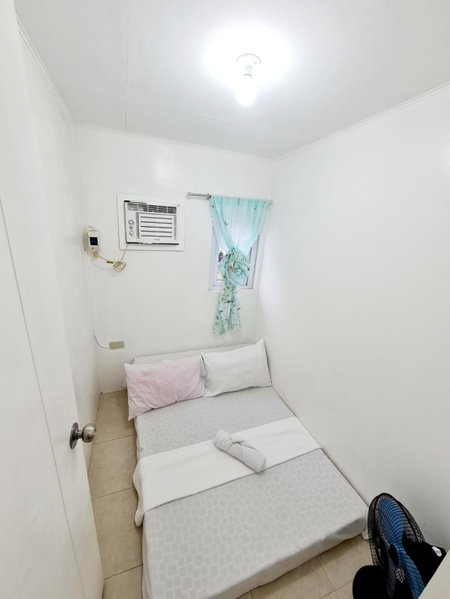 Calapan City Guest House Transient in a Subdivision near Malls L41, Calapan, Philippines