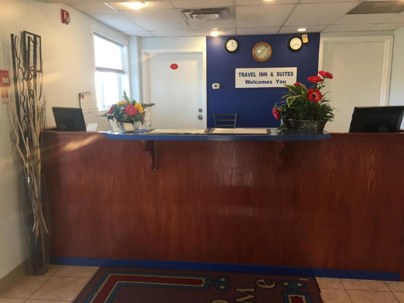 Travel Inn & Suites, Innisfail, Canada