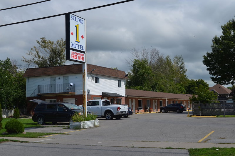 Studio 1 Motel, Cobourg, Canada