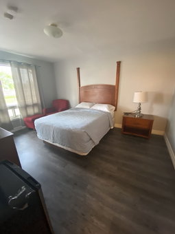 Studio 1 Motel, Cobourg, Canada