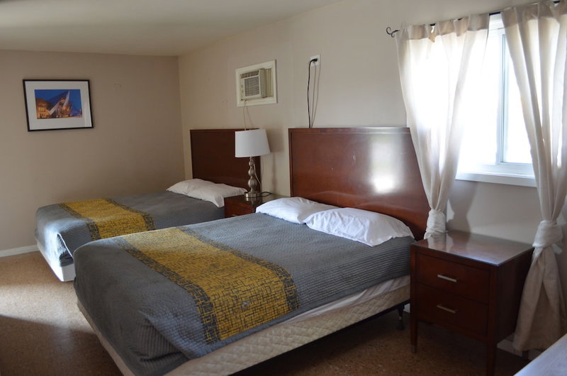 Studio 1 Motel, Cobourg, Canada