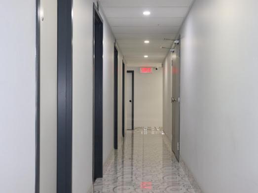 AMR Hotel Inc, Saint-Jérôme, Canada