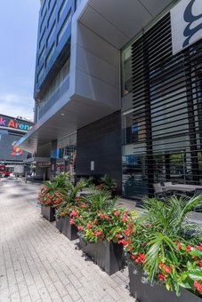Maple Leaf Square Executive Suites, Toronto, Canada