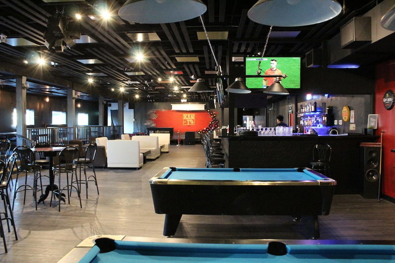 Grand Royal Legacy, Winnipeg, Canada