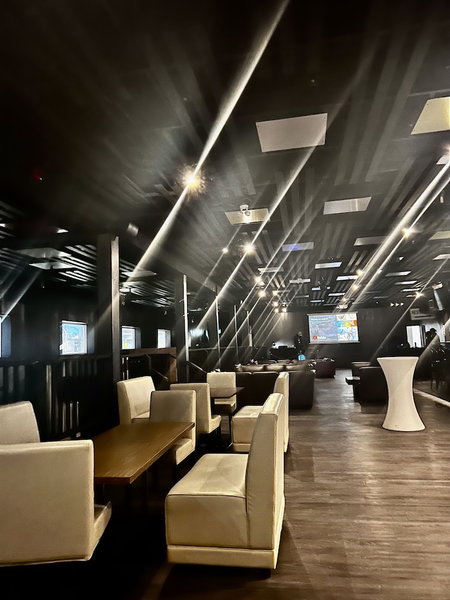 Grand Royal Legacy, Winnipeg, Canada