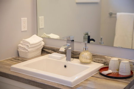 Downtown Whitehorse 4 bedrooms deluxe condo, Whitehorse, Canada