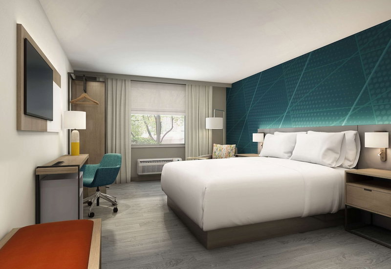 Comfort Inn & Suites, Cochrane, Canada
