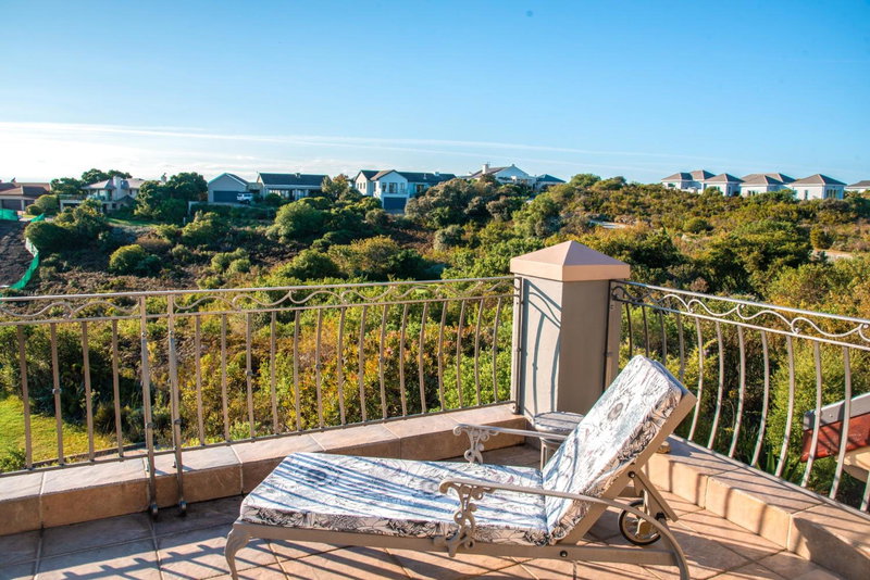 Pezula Magic Retreat - 4 Bedroom Home with Inverter, Knysna, South Africa