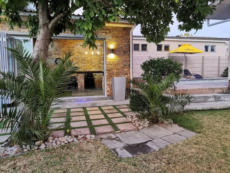 Cammy's Guesthouse, Kuilsrivier, South Africa