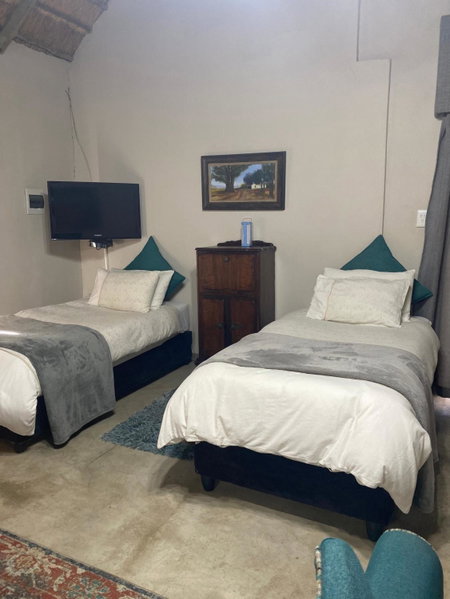 Loch Athlone Overnight Accommodation, Bethlehem, South Africa