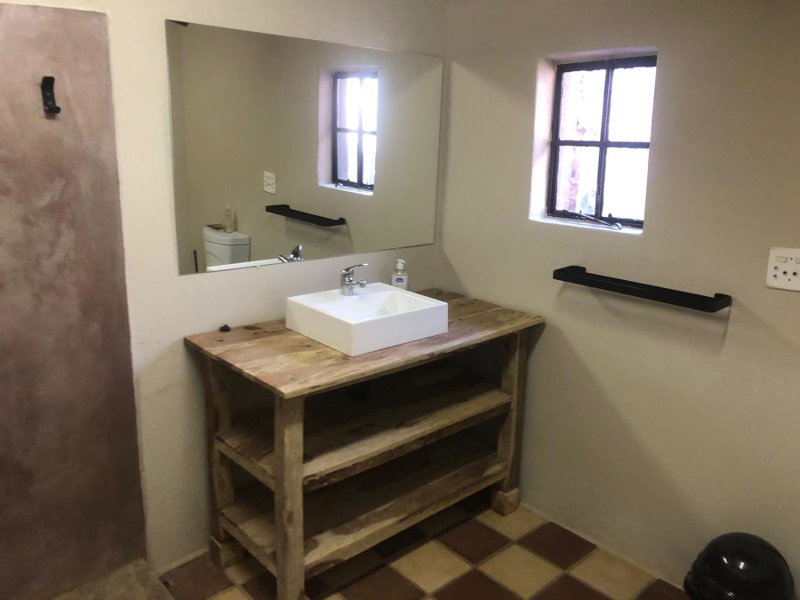 Mill Lane Farmhouse, Hartbeespoort, South Africa