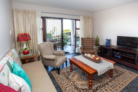 2 Bedroom Holiday Flat in Dana Bay, Mossel Bay, South Africa