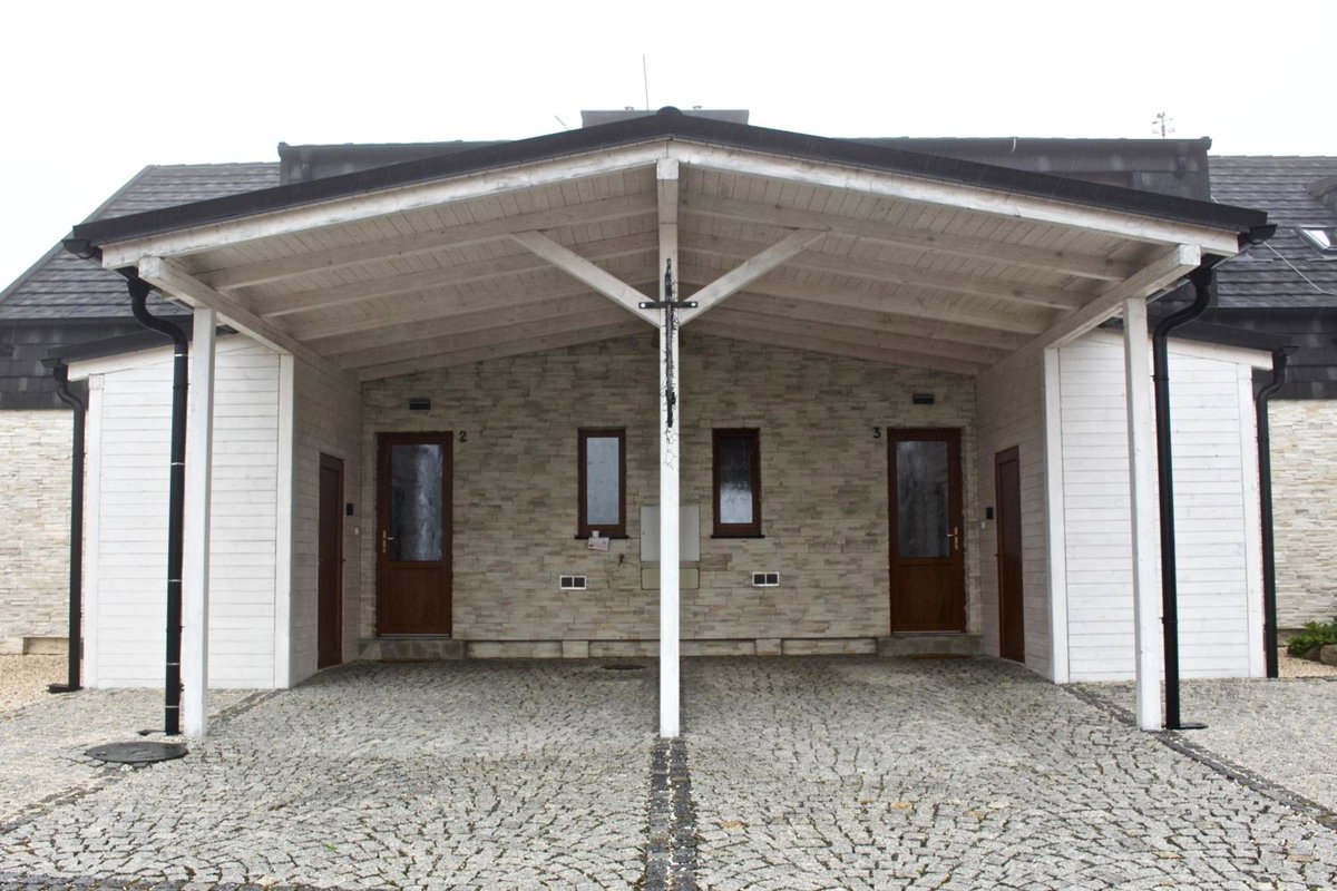 Casas Confort 256, Czechia