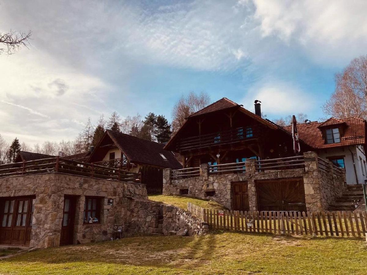 Apartmány Srub Jenišov, Czechia