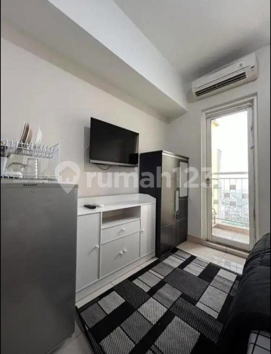 Apartment for rent in Bekasi, Indonesia · Summarecon Bekasi - Springlake · 1 room, 1 bath
