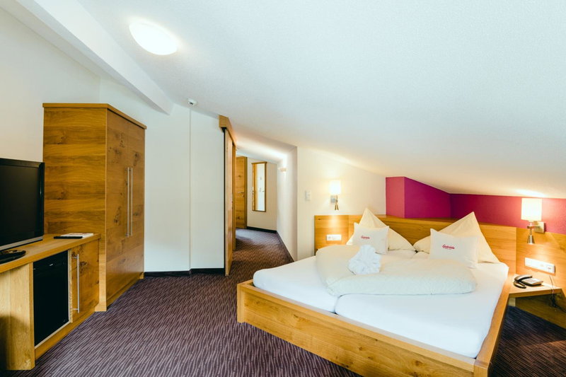 Hotel Gabriela INKLUSIVE SUPER SOMMER CARD, Serfaus, Austria