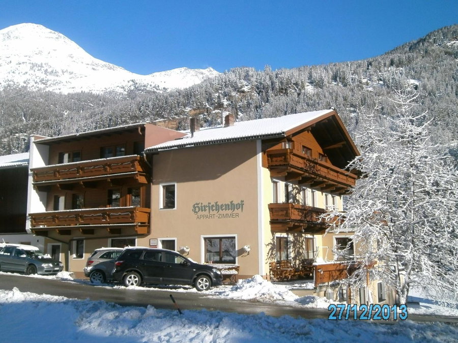 Gästehaus Hirschenhof, Sölden, Austria