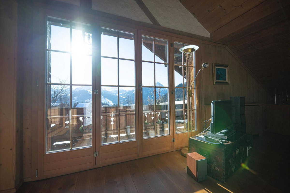Hotel · Ferienwohnungen im Boutique-Hotel Alpenrose, Schönried
