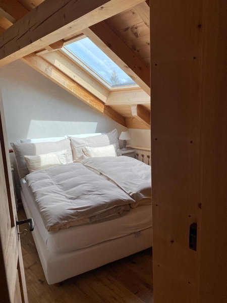 Ferienwohnungen im Boutique-Hotel Alpenrose, Schönried, Switzerland